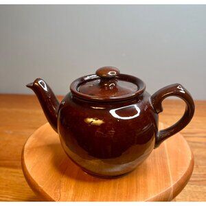 Vintage English Classic Sadler Brown Betty Teapot